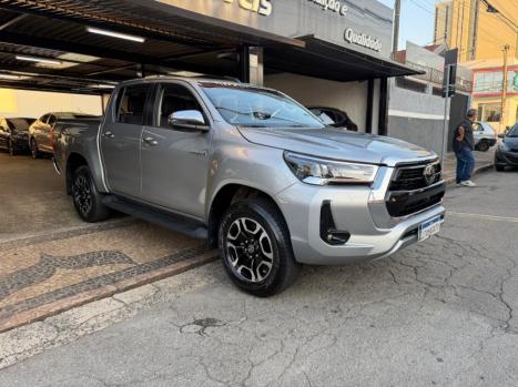 TOYOTA Hilux Caminhonete 2.8 16V SRX 4X4 TURBO DIESEL CABINE DUPLA AUTOM�TICO, Foto 4