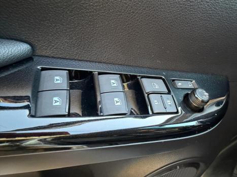 TOYOTA Hilux Caminhonete 2.8 16V SRX 4X4 TURBO DIESEL CABINE DUPLA AUTOM�TICO, Foto 15