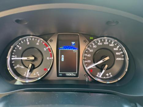 TOYOTA Hilux Caminhonete 2.8 16V SRX 4X4 TURBO DIESEL CABINE DUPLA AUTOM�TICO, Foto 16