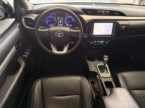 TOYOTA Hilux Caminhonete 2.7 16V 4P SRV FLEX CABINE DUPLA AUTOM�TICO, Foto 3
