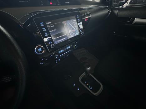 TOYOTA Hilux Caminhonete 2.8 16V SRX 4X4 TURBO DIESEL CABINE DUPLA AUTOM�TICO, Foto 12