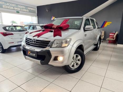 TOYOTA Hilux Caminhonete 3.0 16V 4P 4X4 SRV TURBO DIESEL CABINE DUPLA AUTOM�TICO, Foto 1