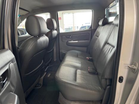 TOYOTA Hilux Caminhonete 3.0 16V 4P 4X4 SRV TURBO DIESEL CABINE DUPLA AUTOM�TICO, Foto 11