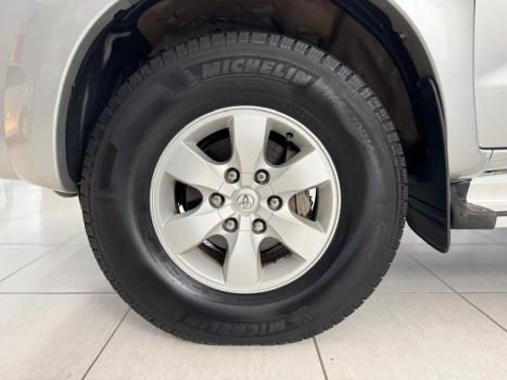 TOYOTA Hilux Caminhonete 3.0 16V 4P 4X4 SRV TURBO DIESEL CABINE DUPLA AUTOM�TICO, Foto 17