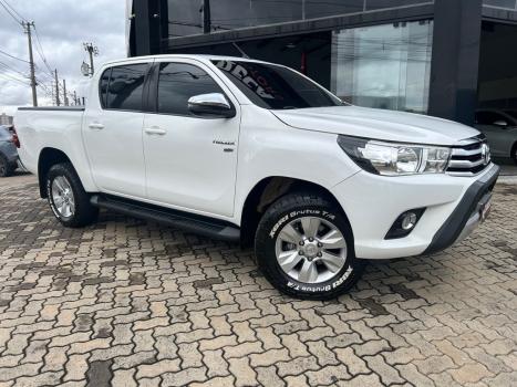 TOYOTA Hilux Caminhonete 2.7 16V 4P SRV FLEX 4X4  CABINE DUPLA AUTOM�TICO, Foto 1
