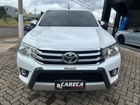 TOYOTA Hilux Caminhonete 2.7 16V 4P SRV FLEX 4X4  CABINE DUPLA AUTOM�TICO, Foto 2