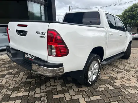 TOYOTA Hilux Caminhonete 2.7 16V 4P SRV FLEX 4X4  CABINE DUPLA AUTOM�TICO, Foto 12