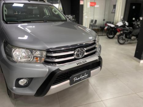 TOYOTA Hilux Caminhonete 3.0 16V 4P 4X4 SRV TURBO DIESEL CABINE DUPLA AUTOM�TICO, Foto 3
