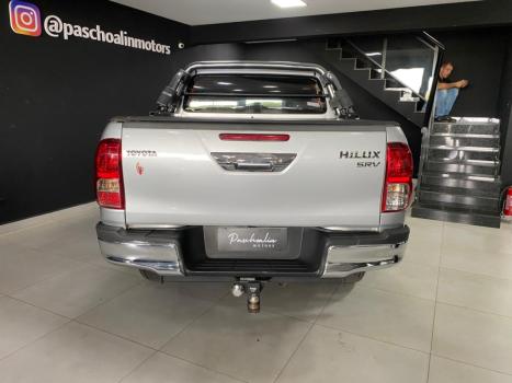TOYOTA Hilux Caminhonete 3.0 16V 4P 4X4 SRV TURBO DIESEL CABINE DUPLA AUTOM�TICO, Foto 13