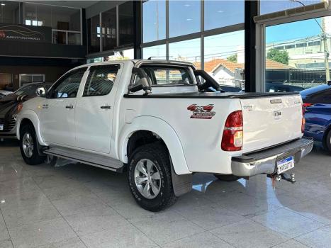 TOYOTA Hilux Caminhonete 3.0 4P SR 4X4 TURBO DIESEL CABINE DUPLA, Foto 7