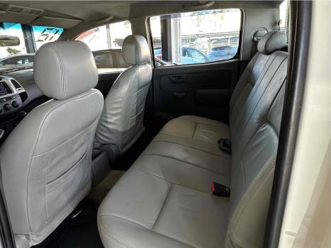 TOYOTA Hilux Caminhonete 3.0 4P SR 4X4 TURBO DIESEL CABINE DUPLA, Foto 10