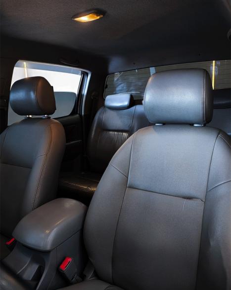 TOYOTA Hilux Caminhonete 3.0 16V 4P 4X4 SRV TURBO DIESEL CABINE DUPLA AUTOM�TICO, Foto 8