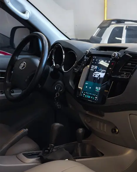 TOYOTA Hilux Caminhonete 3.0 16V 4P 4X4 SRV TURBO DIESEL CABINE DUPLA AUTOM�TICO, Foto 14