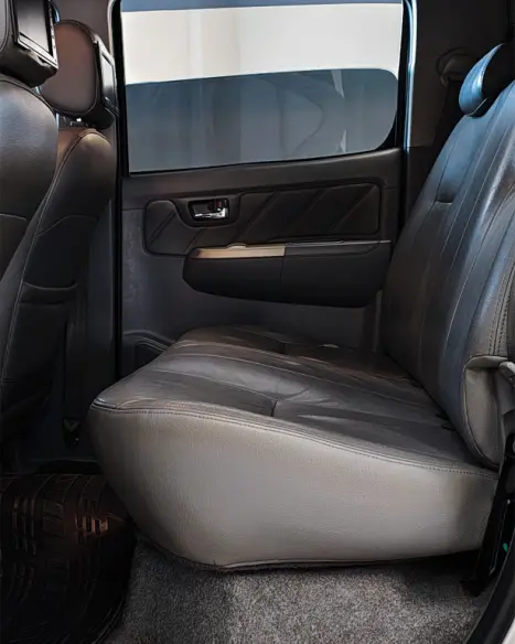 TOYOTA Hilux Caminhonete 3.0 16V 4P 4X4 SRV TURBO DIESEL CABINE DUPLA AUTOM�TICO, Foto 15