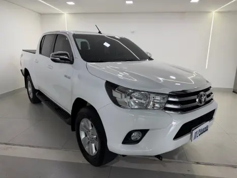 TOYOTA Hilux Caminhonete 2.8 16V SRV 4X4 DIESEL CABINE DUPLA AUTOM�TICO, Foto 1