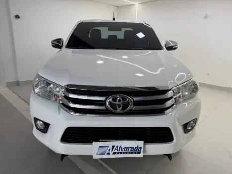 TOYOTA Hilux Caminhonete 2.8 16V SRV 4X4 DIESEL CABINE DUPLA AUTOM�TICO, Foto 2