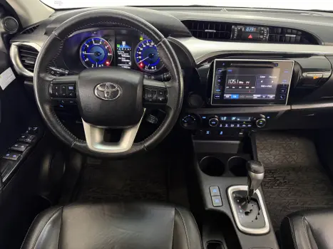 TOYOTA Hilux Caminhonete 2.8 16V SRV 4X4 DIESEL CABINE DUPLA AUTOM�TICO, Foto 5