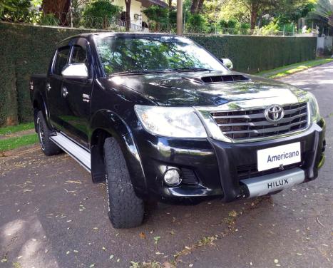 TOYOTA Hilux Caminhonete 3.0 4P 4X4 SRV TURBO DIESEL CABINE DUPLA AUTOM�TICO, Foto 3