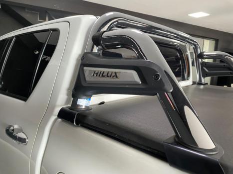 TOYOTA Hilux Caminhonete 3.0 16V 4P 4X4 SRV TURBO DIESEL CABINE DUPLA AUTOM�TICO, Foto 13