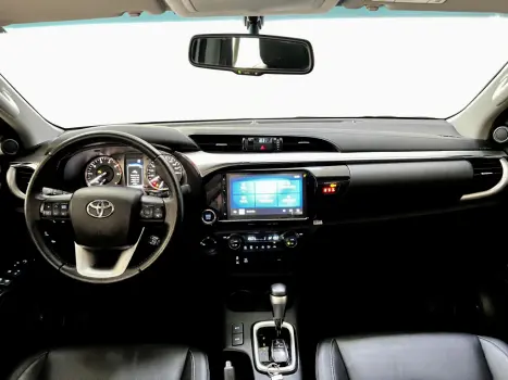 TOYOTA Hilux Caminhonete 2.8 16V SRV 4X4 DIESEL CABINE DUPLA AUTOM�TICO, Foto 7