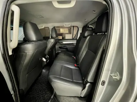 TOYOTA Hilux Caminhonete 2.8 16V SRV 4X4 DIESEL CABINE DUPLA AUTOM�TICO, Foto 9