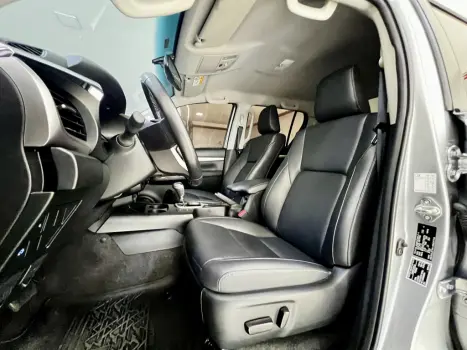 TOYOTA Hilux Caminhonete 2.8 16V SRV 4X4 DIESEL CABINE DUPLA AUTOM�TICO, Foto 11