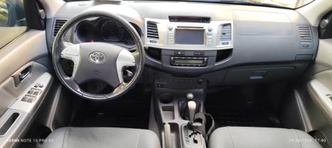 TOYOTA Hilux Caminhonete 3.0 16V 4P 4X4 SRV TURBO DIESEL CABINE DUPLA AUTOM�TICO, Foto 9