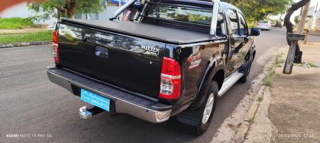 TOYOTA Hilux Caminhonete 3.0 16V 4P 4X4 SRV TURBO DIESEL CABINE DUPLA AUTOM�TICO, Foto 6