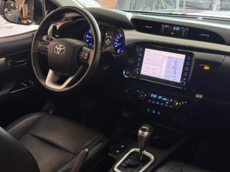 TOYOTA Hilux Caminhonete 2.8 16V SRV 4X4 DIESEL CABINE DUPLA AUTOM�TICO, Foto 12