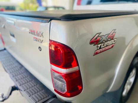 TOYOTA Hilux Caminhonete 3.0 4P 4X4 SRV TURBO DIESEL CABINE DUPLA AUTOM�TICO, Foto 10