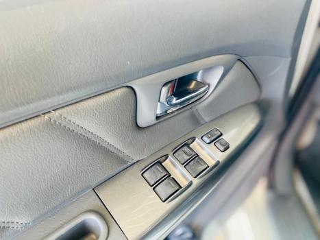 TOYOTA Hilux Caminhonete 3.0 4P 4X4 SRV TURBO DIESEL CABINE DUPLA AUTOM�TICO, Foto 13