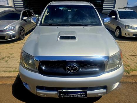 TOYOTA Hilux Caminhonete 3.0 4P 4X4 SRV TURBO DIESEL TOP CABINE DUPLA AUTOM�TICO, Foto 2