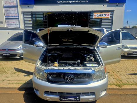 TOYOTA Hilux Caminhonete 3.0 4P 4X4 SRV TURBO DIESEL TOP CABINE DUPLA AUTOM�TICO, Foto 7