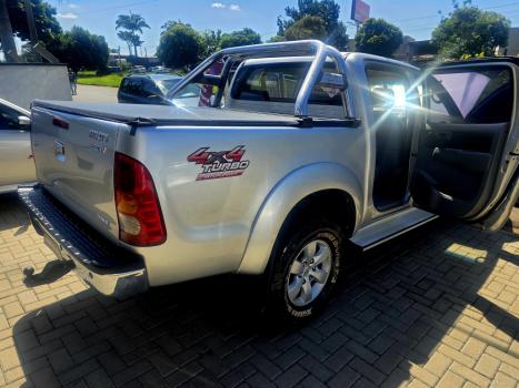 TOYOTA Hilux Caminhonete 3.0 4P 4X4 SRV TURBO DIESEL TOP CABINE DUPLA AUTOM�TICO, Foto 8