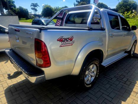 TOYOTA Hilux Caminhonete 3.0 4P 4X4 SRV TURBO DIESEL TOP CABINE DUPLA AUTOM�TICO, Foto 11