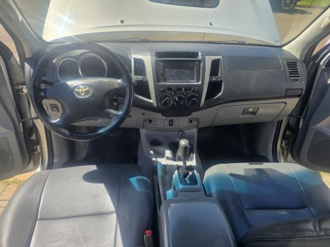 TOYOTA Hilux Caminhonete 3.0 4P 4X4 SRV TURBO DIESEL TOP CABINE DUPLA AUTOM�TICO, Foto 20