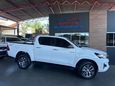 TOYOTA Hilux Caminhonete 2.8 16V SRV 4X4 DIESEL CABINE DUPLA AUTOM�TICO, Foto 1