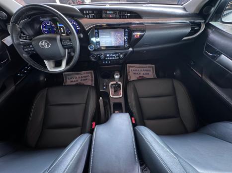 TOYOTA Hilux Caminhonete 2.8 16V SRV 4X4 DIESEL CABINE DUPLA AUTOM�TICO, Foto 8