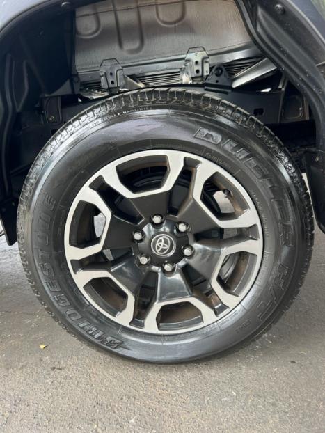 TOYOTA Hilux Caminhonete 2.8 16V SRX LIMITED 4X4 TURBO DIESEL CABINE DUPLA AUTOM�TICO, Foto 2