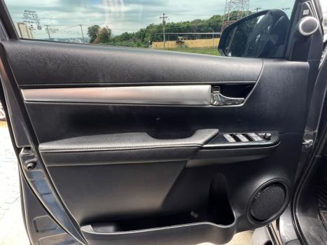 TOYOTA Hilux Caminhonete 2.8 16V SRX LIMITED 4X4 TURBO DIESEL CABINE DUPLA AUTOM�TICO, Foto 7