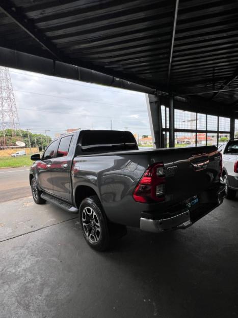 TOYOTA Hilux Caminhonete 2.8 16V SRX LIMITED 4X4 TURBO DIESEL CABINE DUPLA AUTOM�TICO, Foto 9