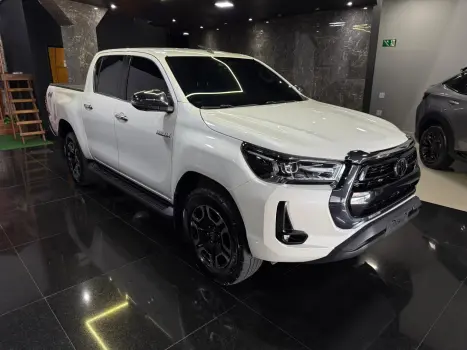 TOYOTA Hilux Caminhonete 2.8 16V SRX 4X4 DIESEL CABINE DUPLA AUTOM�TICO, Foto 3