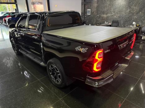 TOYOTA Hilux Caminhonete 2.8 16V 4P SRX DIESEL CABINE DUPLA, Foto 9