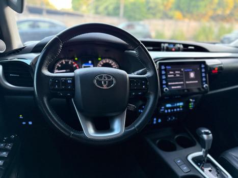 TOYOTA Hilux Caminhonete 2.8 16V 4P SRX DIESEL CABINE DUPLA, Foto 17