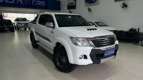 TOYOTA Hilux Caminhonete 3.0 4P 4X4 TURBO DIESEL CABINE DUPLA LIMITED EDITION AUTOM�TICO, Foto 2