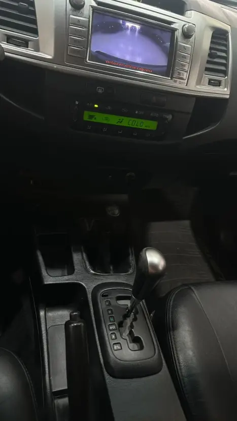 TOYOTA Hilux Caminhonete 3.0 4P 4X4 TURBO DIESEL CABINE DUPLA LIMITED EDITION AUTOM�TICO, Foto 12