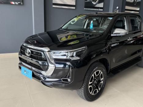 TOYOTA Hilux Caminhonete 2.8 16V SRX 4X4 TURBO DIESEL CABINE DUPLA AUTOM�TICO, Foto 5
