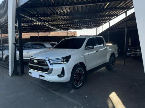 TOYOTA Hilux Caminhonete 2.8 16V 4P SR 4X4 DIESEL CABINE DUPLA AUTOM�TICO, Foto 2