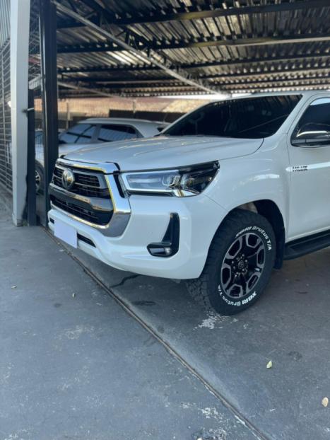 TOYOTA Hilux Caminhonete 2.8 16V 4P SR 4X4 DIESEL CABINE DUPLA AUTOM�TICO, Foto 11