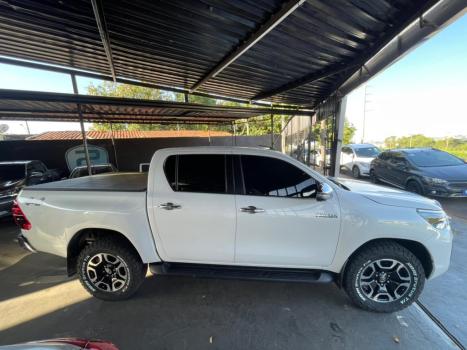 TOYOTA Hilux Caminhonete 2.8 16V 4P SR 4X4 DIESEL CABINE DUPLA AUTOM�TICO, Foto 15